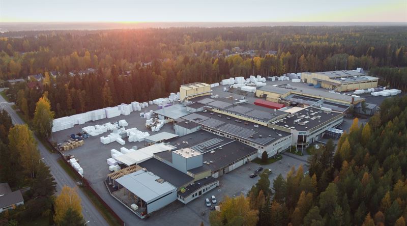 Sastamalan tehdasalue ilmasta kuvattuna